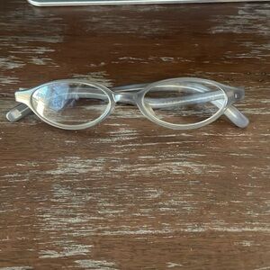 Ergo +2.50 amethyst readers